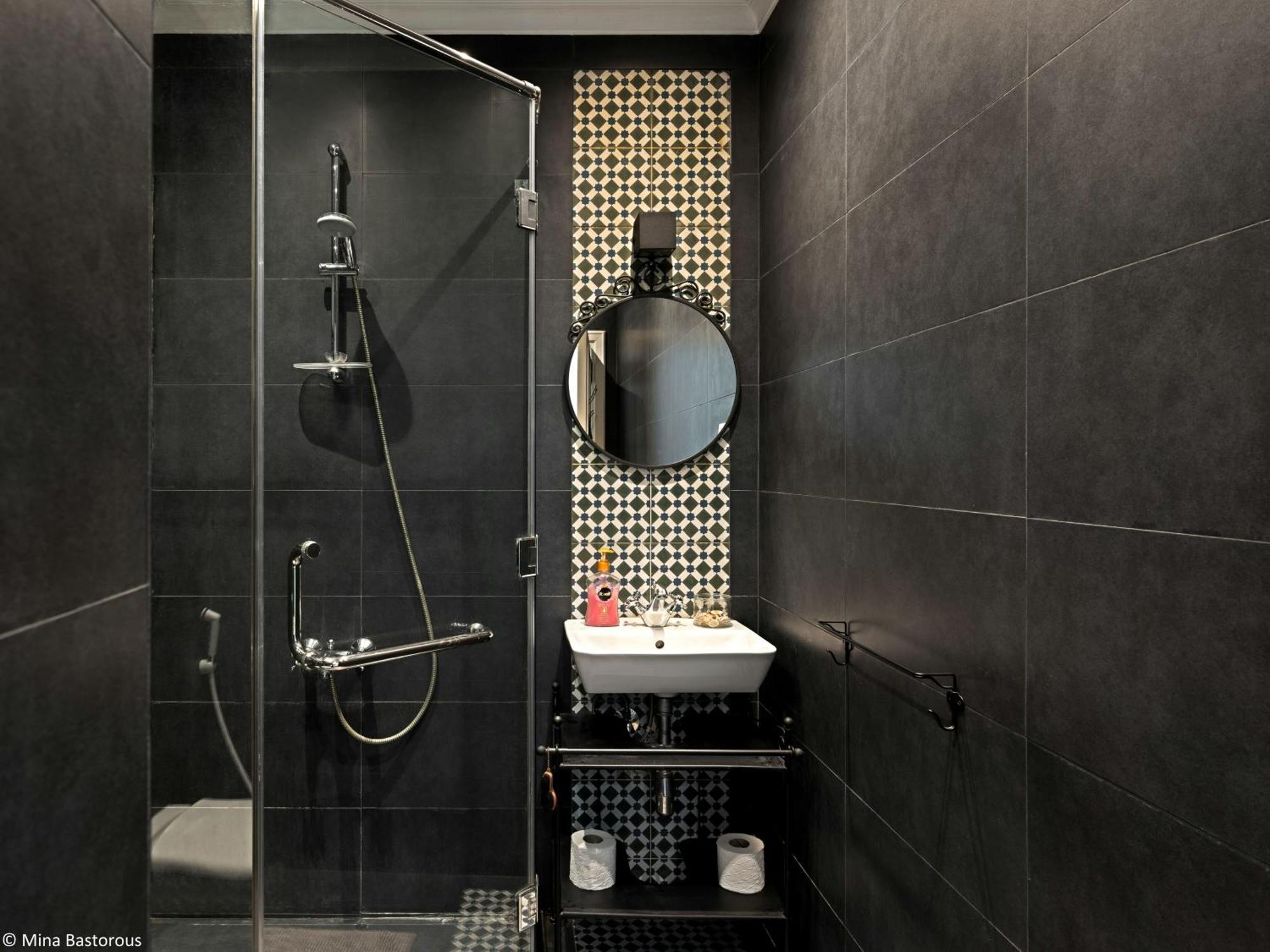 Elegant Retreat In Zamalek Apartment *